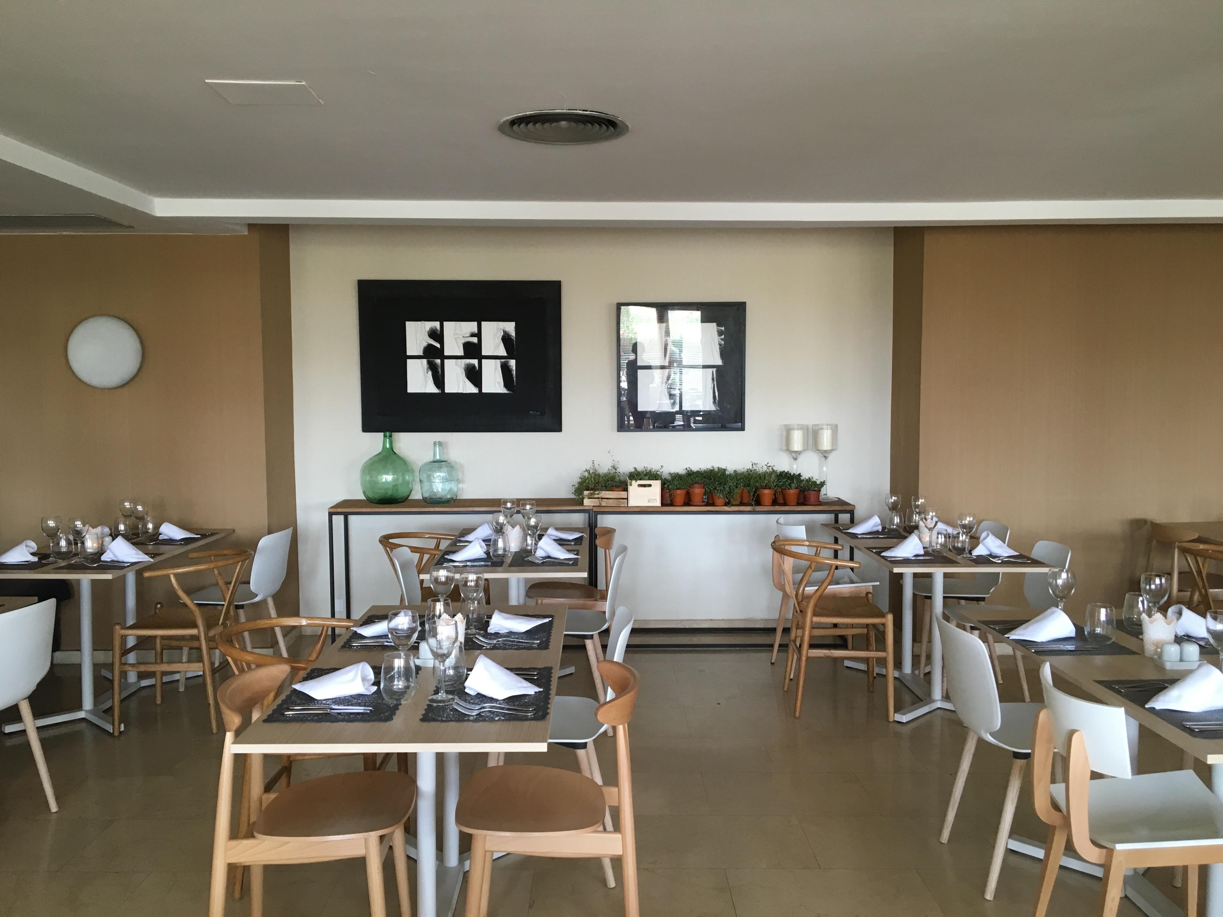 Hotel Tres Torres Santa Eularia des Riu Exteriér fotografie
