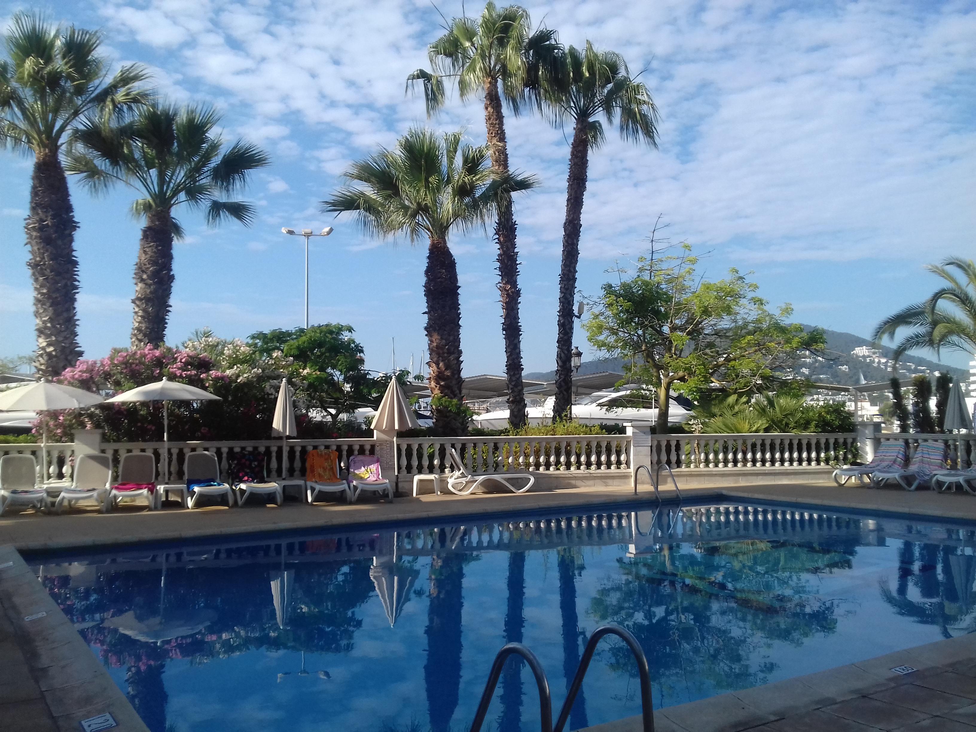 Hotel Tres Torres Santa Eularia des Riu Exteriér fotografie