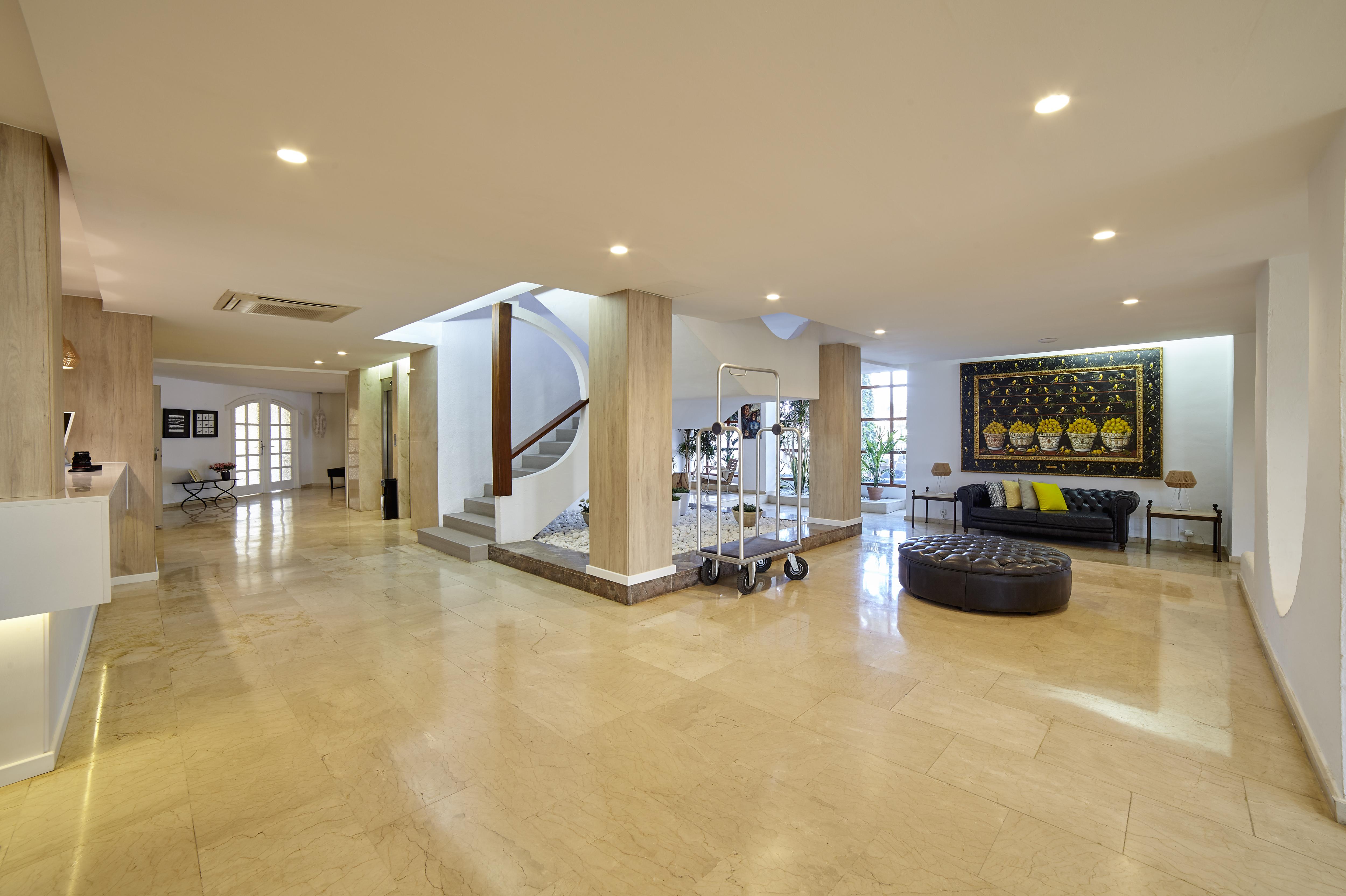 Hotel Tres Torres Santa Eularia des Riu Exteriér fotografie