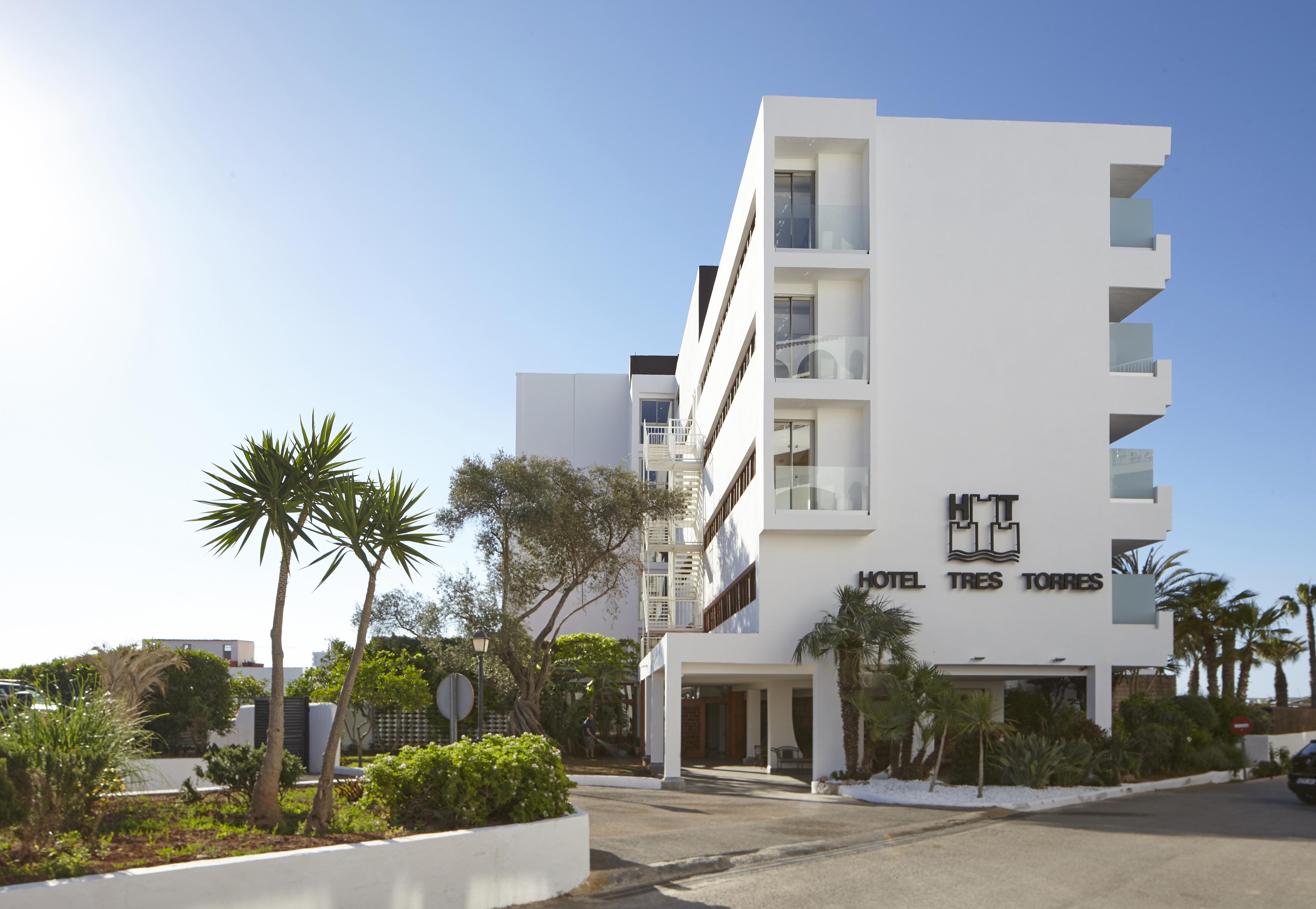 Hotel Tres Torres Santa Eularia des Riu Exteriér fotografie