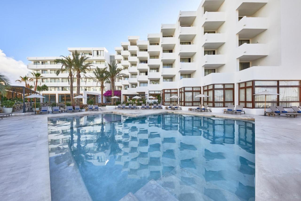Hotel Tres Torres Santa Eularia des Riu Exteriér fotografie