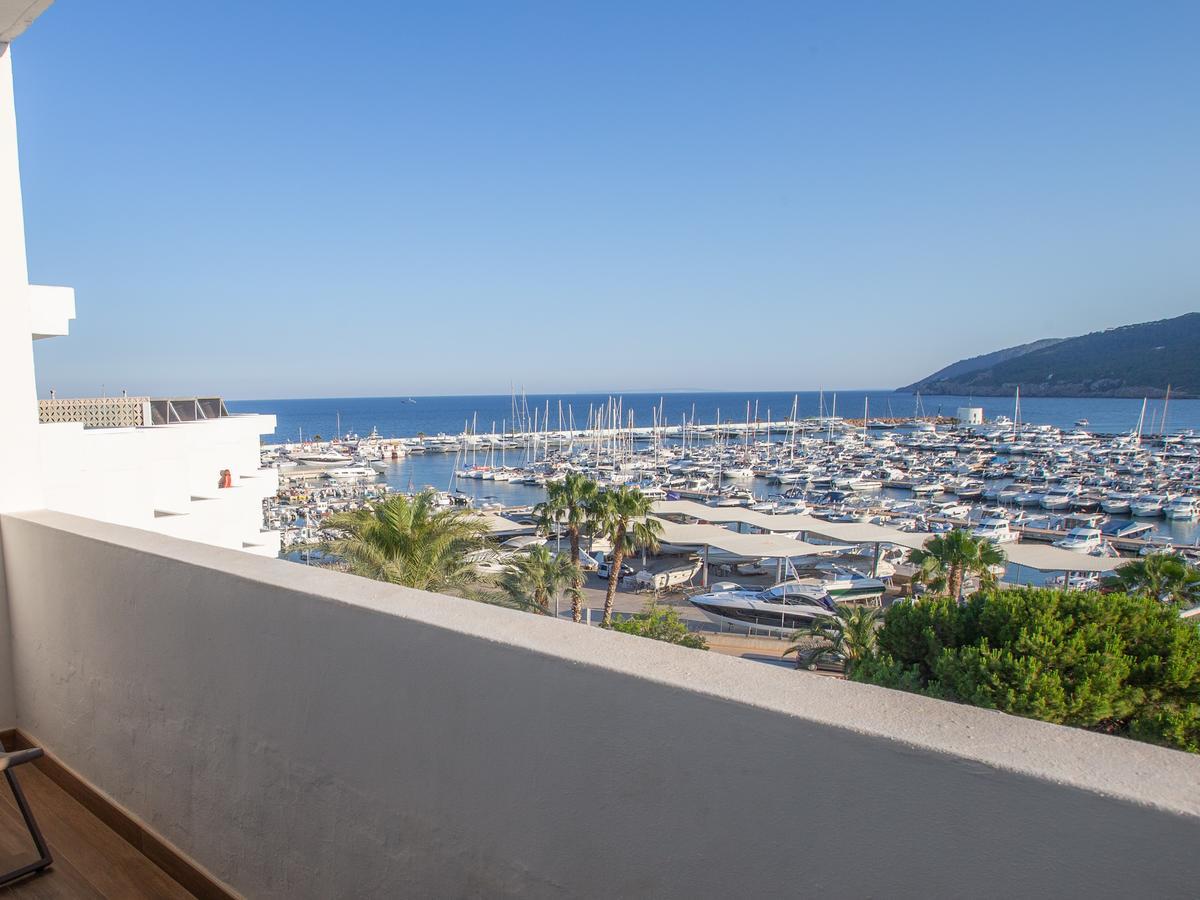 Hotel Tres Torres Santa Eularia des Riu Exteriér fotografie